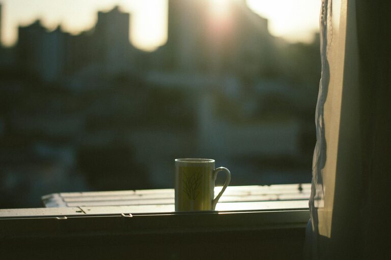 Tips for Creating a Relaxing Morning Routine to Start Your Day Positively